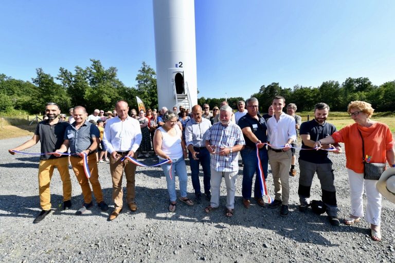 La ferme éolienne à la fête